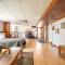 Berkshire Vacation Home in Lee - Pool is Open! - لي