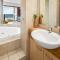 Kings Beach Top Floor Unit With Private Rooftop