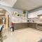 Cosy & Stylish 3BR home in the heart of St'Julians by 360 Estates - سانت جوليانز