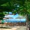 Met House - Thulusdhoo