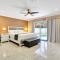 Luxury 4BR & 4BA Villa Heated Pool Minutes To Beach