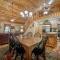 Dragons Den Cabin - Coosawatte Resort with Amenities