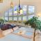 Oceanfront Castle with Hot Tub and Game Room - غولد بيتش