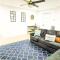 1BR 1Q Bed Queen Sofa bed DwnTwn Med Center