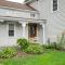 Walk to Memorial Park Pet-Friendly Bethlehem Home - Bethlehem