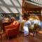 Hotel DeBrett