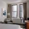 Club Quarters Hotel Wacker at Michigan, Chicago