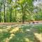 Anderson Retreat Private Dock, Kayaks, Fire Pit! - Anderson