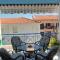 White Beach Appartment - 耶拉基尼