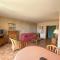 04B3 Beautiful T3 in the heart of lavender - pool - Brunet