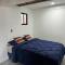 Charming house 5 min airport with Ac