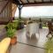 F2 Ixora - spa - piscine - vue mer - 9 min de la plage - Ti Zwézo Paradi - 拉特里尼泰