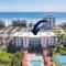 Large Corner Unit at Ocean Walk with Sneak Peak of the Ocean ~ OW20-501 - 新士麦那海滩