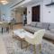Skyline & Lake views - Home Cinema - 1-BHK - Prime Location - 迪拜