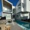Rom Baros Tiny Beach House - Shellharbour