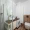 Sage Green Stylish Apartment - 华沙