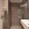Cozy 1BHK Getaway with Balcony by BlueCloud holidays - 沙迦