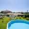 Casa da Hera by House and People