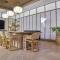 Sun Berry Waikiki Residence