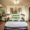 E-outfitting Boutique Chiang Mai