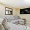Cozy and Centrally Located SLC Condo with Balcony! - مدينة سولت ليك