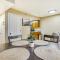 Cozy and Centrally Located SLC Condo with Balcony! - مدينة سولت ليك