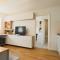 One bedroom flat near Whiteladies with parking