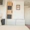 One bedroom flat near Whiteladies with parking