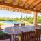 Magnífica villa con una piscina espectacular