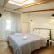 3BR Scenic Terrace Apt in Abanotubani - By Wehost - Tbilisi