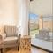 Modern Family-Friendly Getaway 4-Bdr 2 Bath