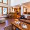 Elegant Three Suite Condo Steps to Warm Springs Lodge - Ketchum