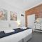 Dunkley House - Large CBD Heritage Home, Sleeps 10