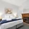 Dunkley House - Large CBD Heritage Home, Sleeps 10
