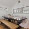 Lakeside 3-Bed Family Home with Amazing Views