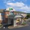 Holiday Inn Express & Suites by IHG Chambersburg by IHG