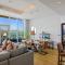 Stellar 2BR on Palm Jumeirah - Beach and Pool access