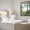 Vines & Stars - Amongst The Vines - Private Luxury