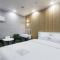 Hotel The City