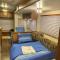 Rooms in Modern RV Trailer Home - 洛杉矶