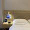 Guilin Tree Hotel