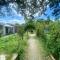 Chilax House and Retreat Center - Sauraha