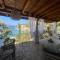 Robinsone House La Storia