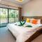 Happy Eight Resort SHA