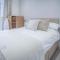 No 4 Croft House - Luxury 2 Bed Apartment - Tenby