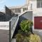 Residence at 165 Great for large groups Sleeps 11