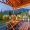 StayVista at The Oakridge Luxury 4 BHK villa in Dharamshala with Jacuzzi & Balcony
