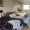 Port Isla Inn