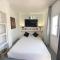 Tweets Hotel