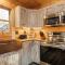 3 Streams Views, Location, Games, Fireplace, Deck - Blue Ridge